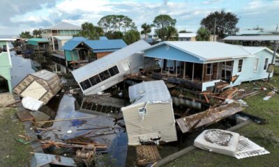 © Reuters. FILE PHOTO: View of a damaged property after the arrival of Hurricane Idalia in Horseshoe Beach, Florida, U.S., August 31, 2023. REUTERS/Julio Cesar Chavez/File Photo