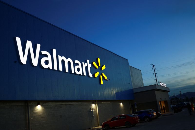 © Reuters. FILE PHOTO: A view shows the logo of a Walmart store in Ciudad Juarez, Mexico, June 24, 2024. REUTERS/Jose Luis Gonzalez/File Photo